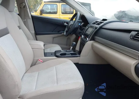 2012 Toyota Camry Le z USA, uszkodzony, nr VIN 4T1BF1FK8CU517092